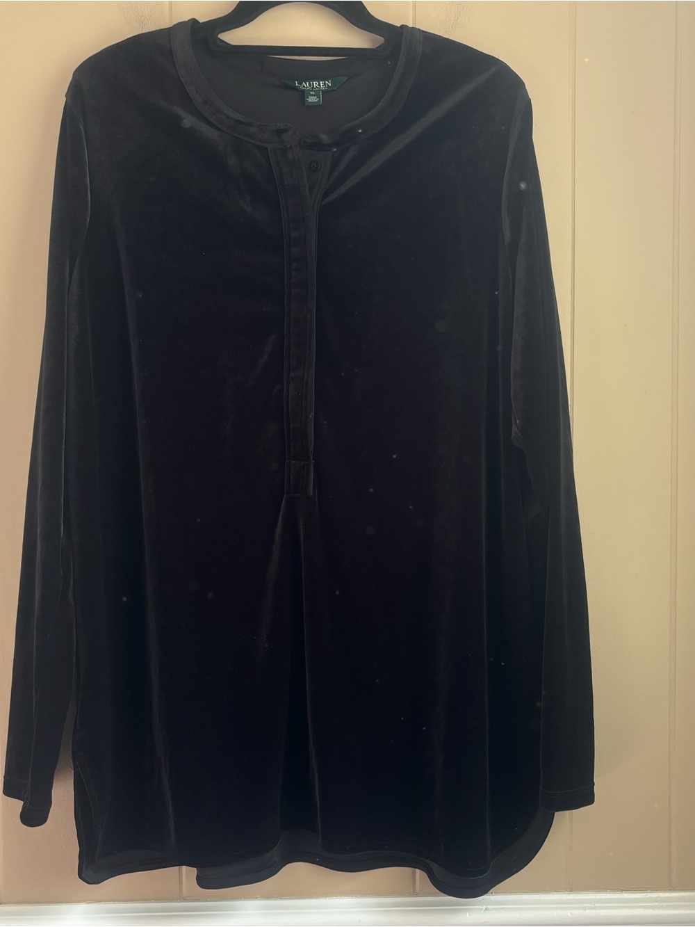 Lauren Ralph Lauren Women’s Black Velvet Henley Tunic Long Sleeve Top - Size XL